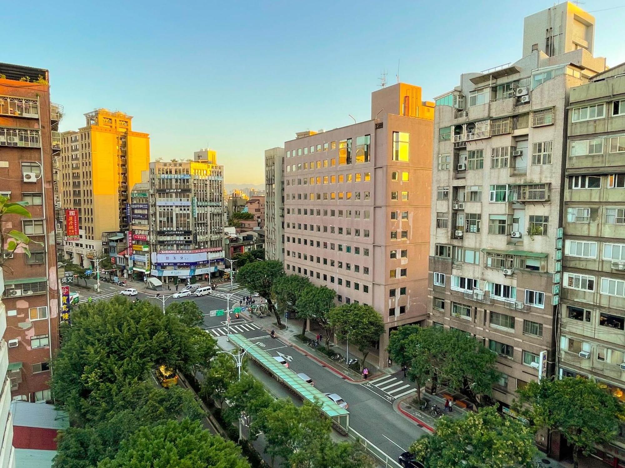 Check Inn Express Taipei Yongkang Exterior foto